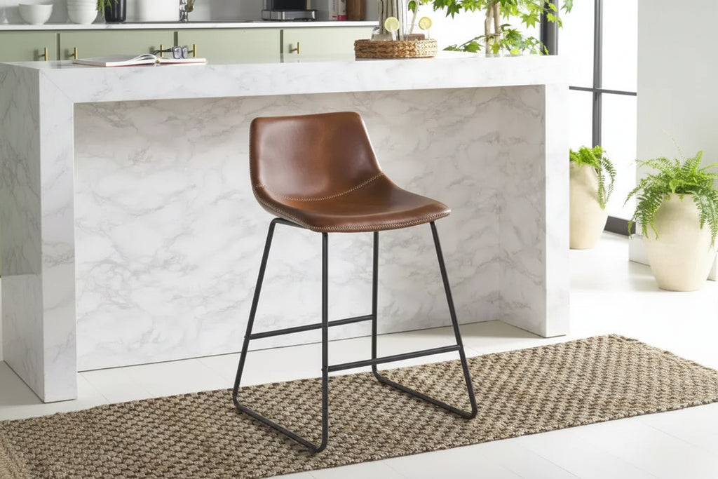 Tabouret de comptoir moderne rembourré avec base en métal