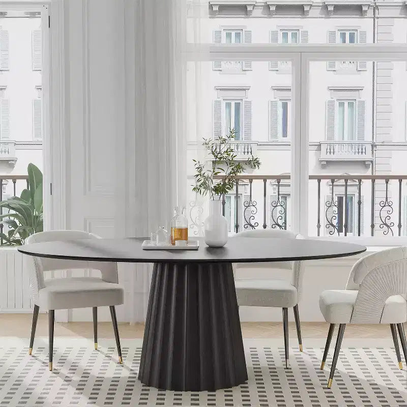Table à manger ovale en bois massif 67x33.5 avec piètement conique élégant pour 6 personnes