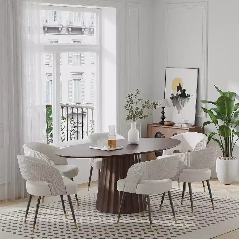 Table à manger ovale en bois massif 67x33.5 avec piètement conique élégant pour 6 personnes