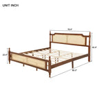 Lit en bois King Pine avec tête et pied de lit en rotin, marron