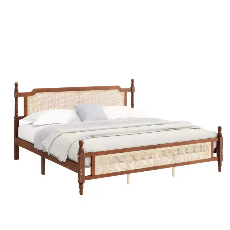 Lit en bois King Pine avec tête et pied de lit en rotin, marron