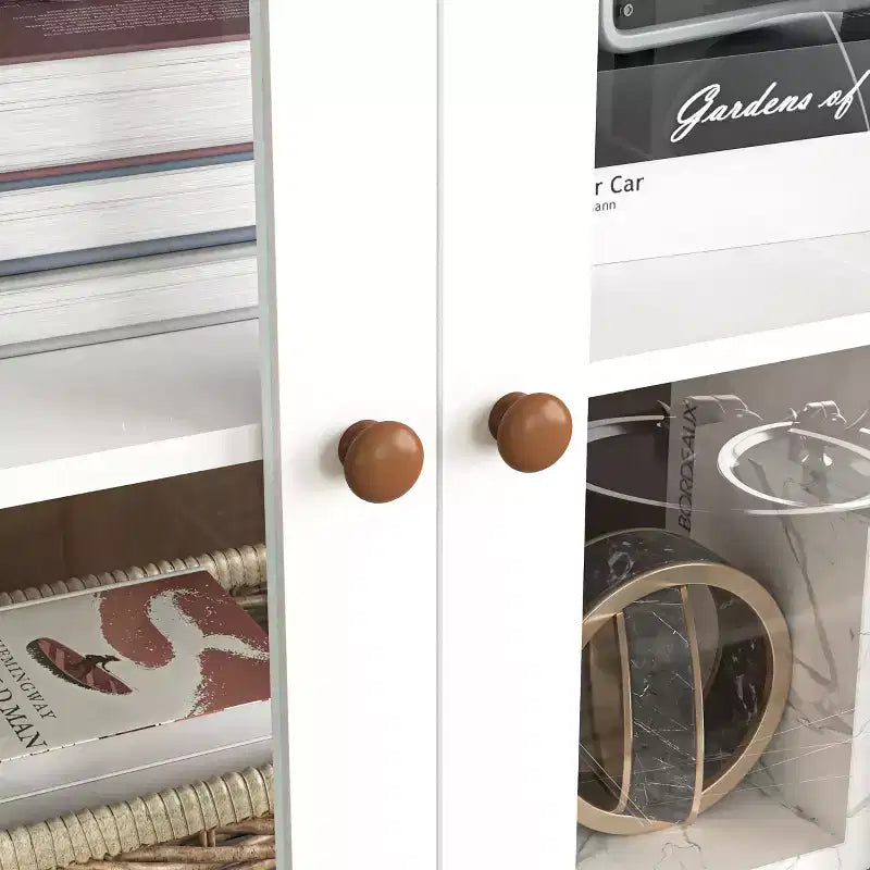 Vitrine d'exposition blanche en MDF avec portes en verre et étagères réglables