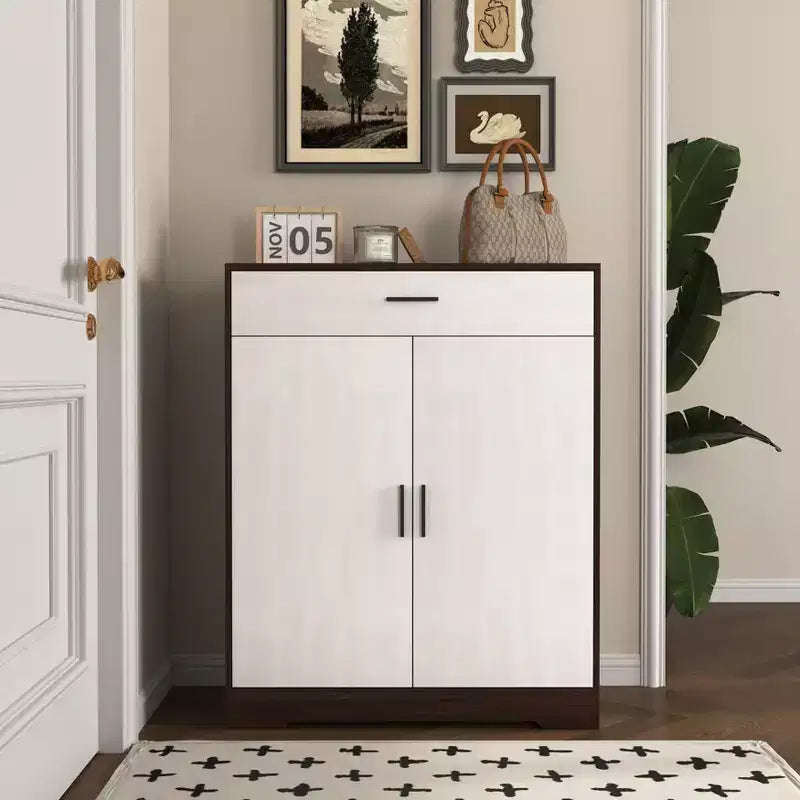 Meuble à chaussures 4 niveaux avec 1 tiroir, 2 portes blanches et étagères réglables pour entrée
