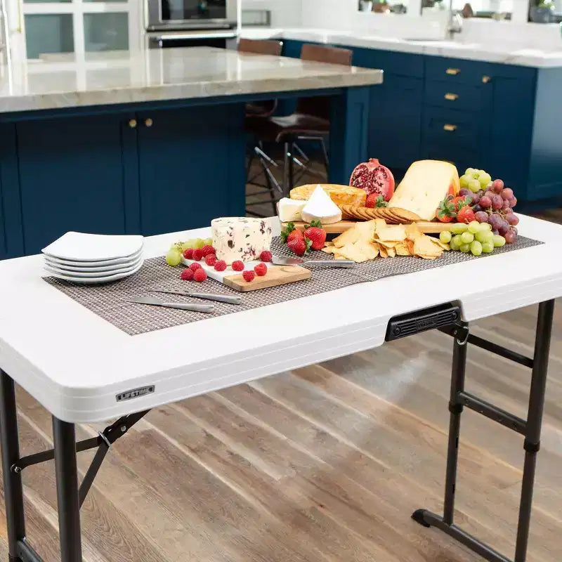 Table pliante de qualité commerciale à hauteur réglable de 1,2 m, blanche