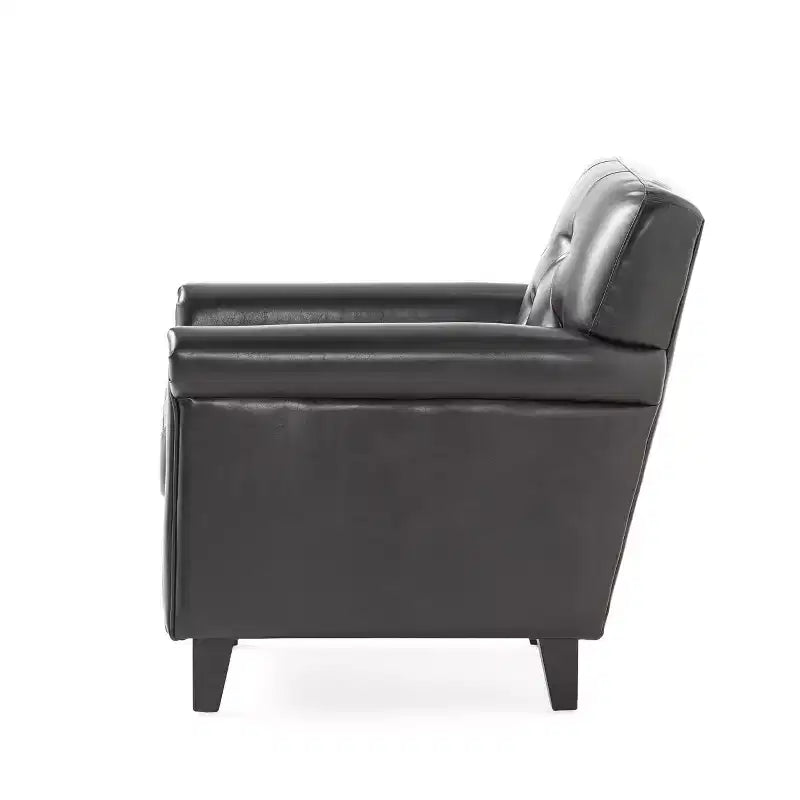 Fauteuil club contemporain capitonné en cuir reconstitué avec accoudoirs arrondis